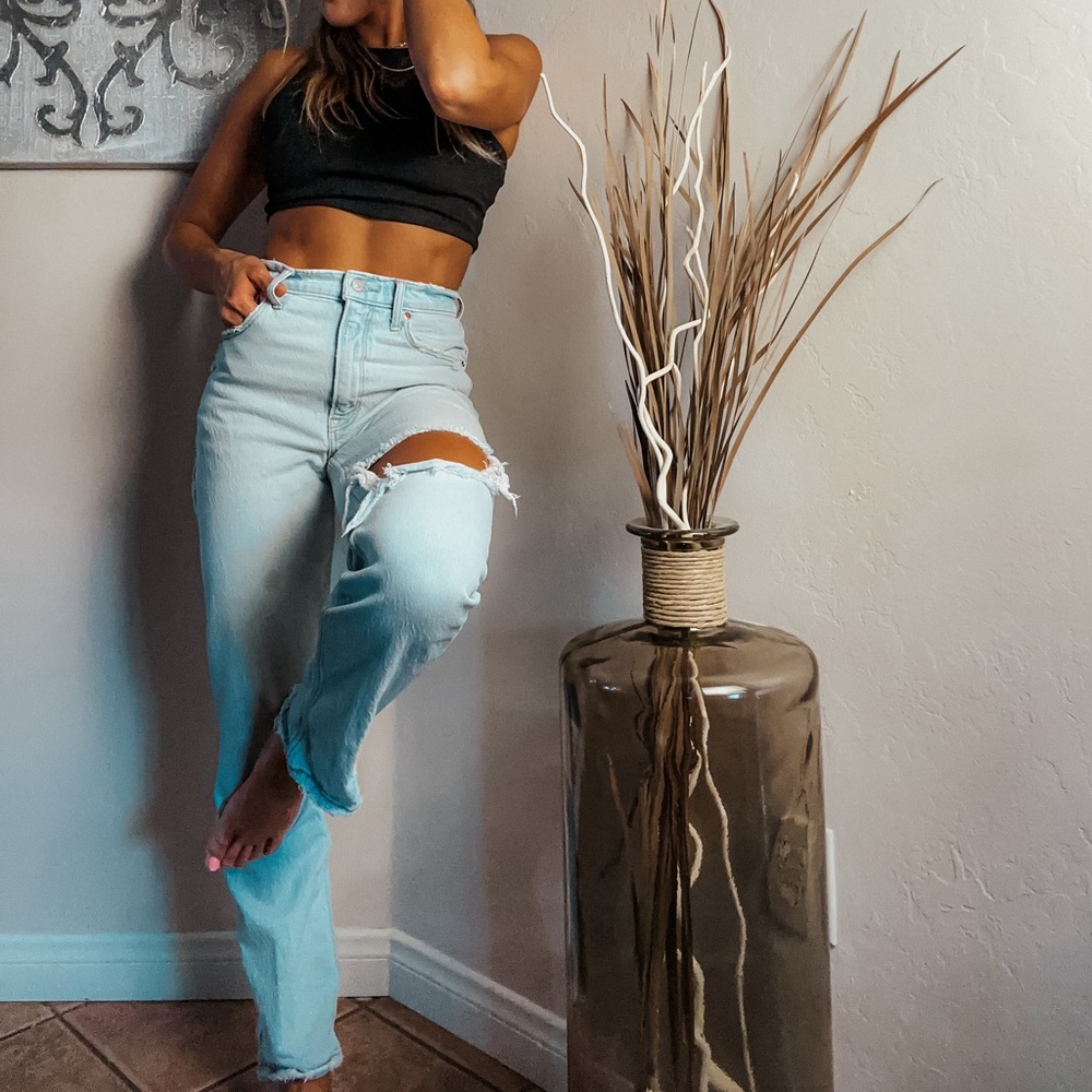 Abercrombie & Fitch 90’s High Rise Jeans